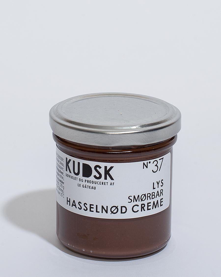 Nr.37 Lys smørbar hasselnød creme